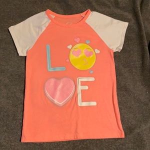 LOVE tshirt size 6